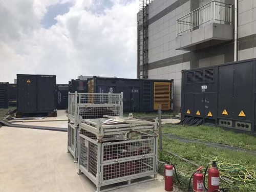 新源除了定期检查，还有哪些方法可以及时发现接触式转速表探头的磨损？